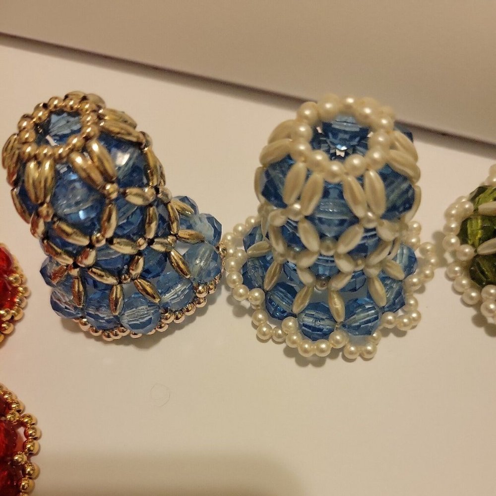 8 Vintage 1980's Pearl Beaded Handmade BELL CHRISTMAS ORNAMENTS green blue red - Picture 6 of 7